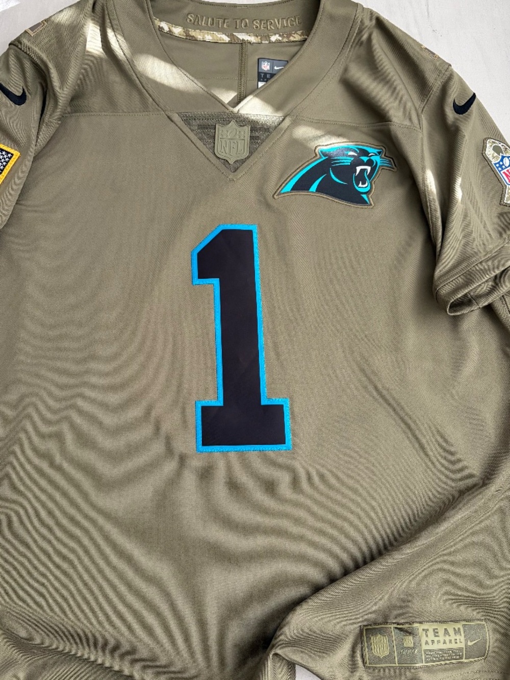 Carolina Panthers Cam Newton women’s jersey